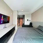 Gorgeous Room At Galeri Ciumbuleuit 1 With Stunning View