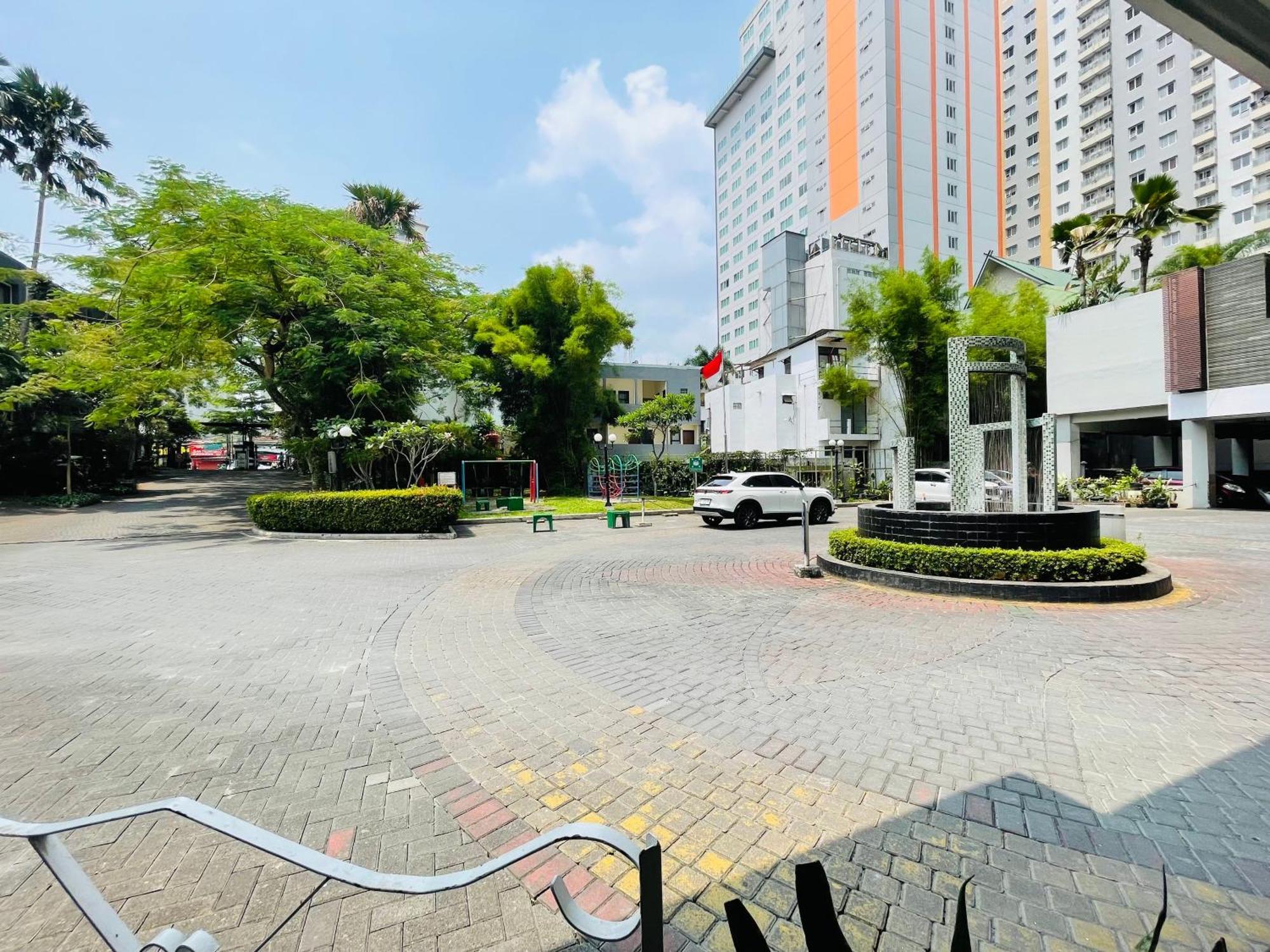 Apartemen Gorgeous At Galeri Ciumbuleuit 1 With Stunning View Bandung